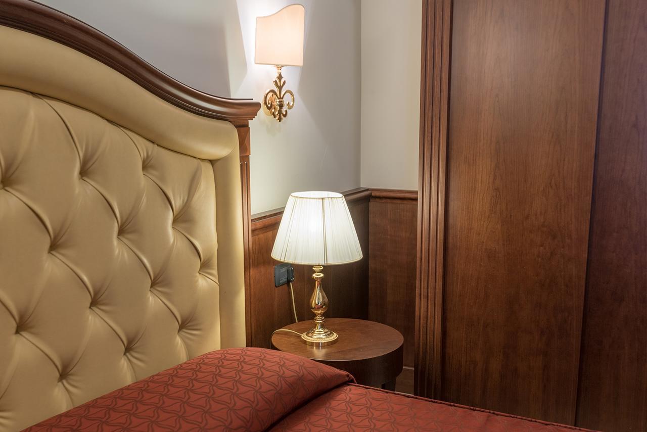 Domus Augusta Bed & Breakfast Roma Ngoại thất bức ảnh